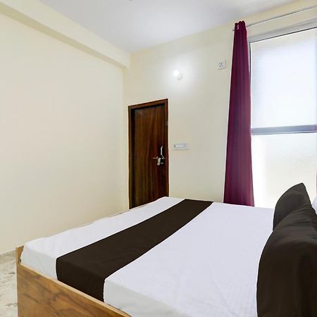 Hotel O Rn Chinhat エクステリア 写真