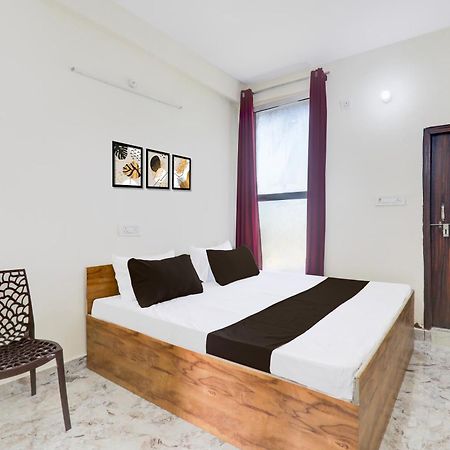 Hotel O Rn Chinhat エクステリア 写真