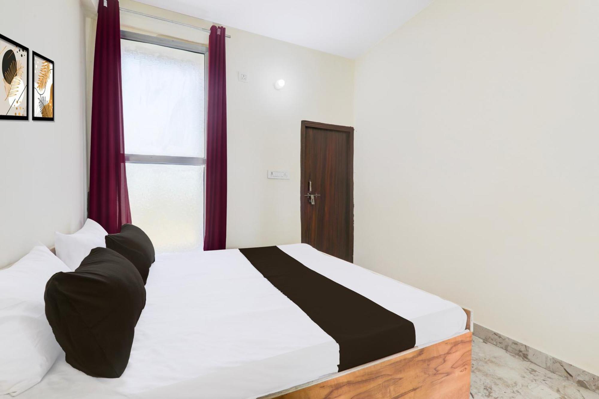 Hotel O Rn Chinhat エクステリア 写真
