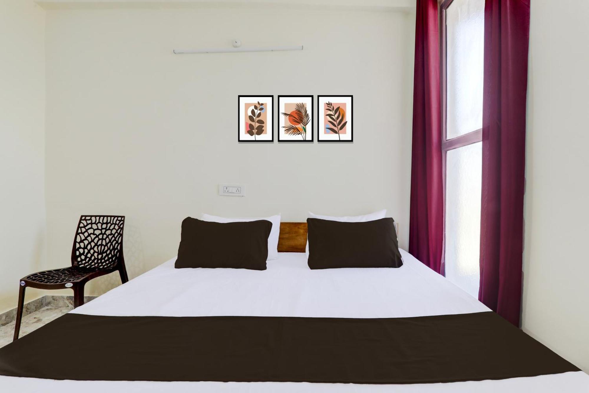 Hotel O Rn Chinhat エクステリア 写真