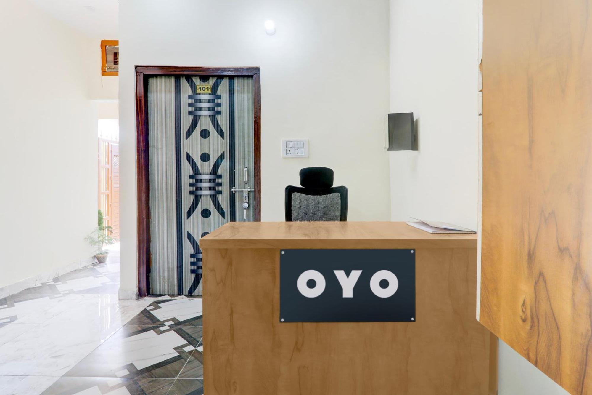 Hotel O Rn Chinhat エクステリア 写真